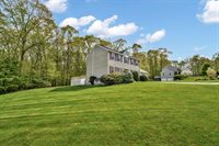 13 Pineview Rd, Dudley, MA 01571