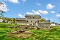 13 Pineview Rd, Dudley, MA 01571