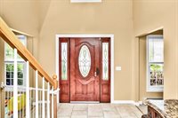 13 Pineview Rd, Dudley, MA 01571