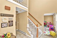 13 Pineview Rd, Dudley, MA 01571