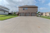 2011 Lydia Lane, Junction City, KS 66441