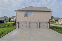 2011 Lydia Lane, Junction City, KS 66441