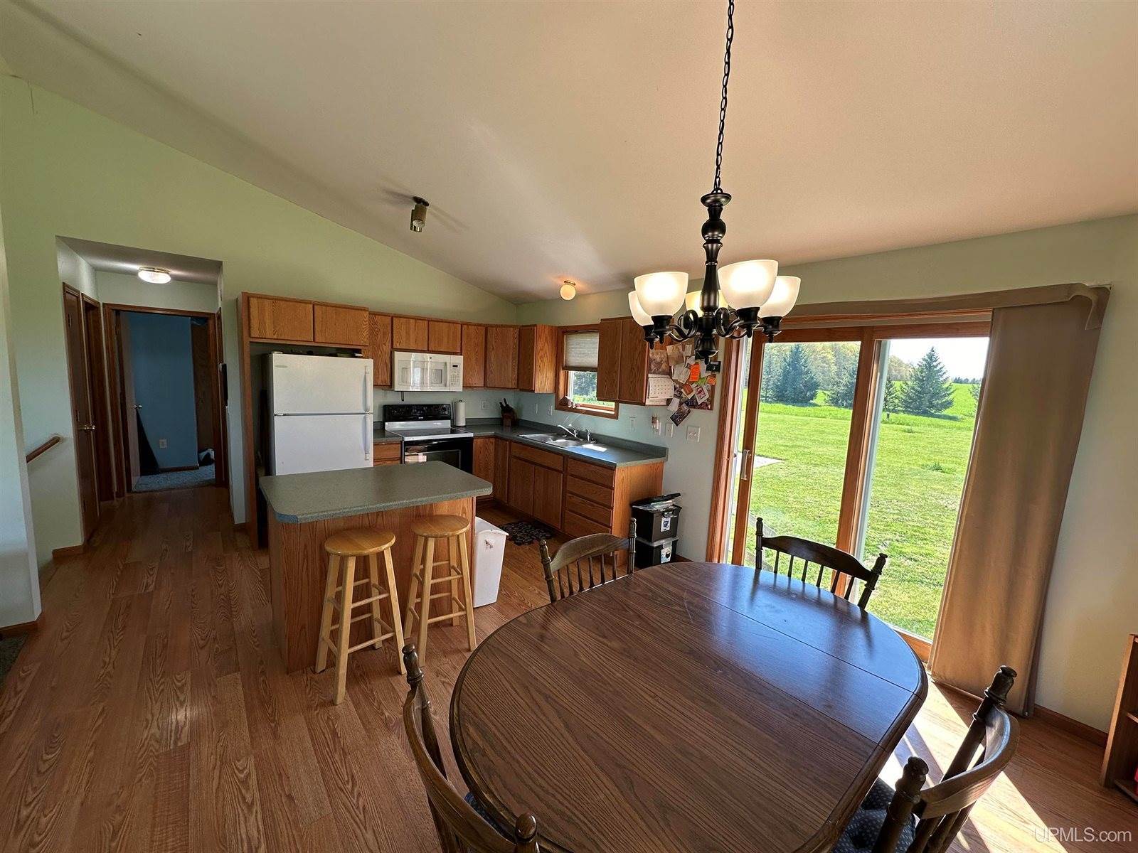 5583 Hallstrom Road, Rumely, MI 49826