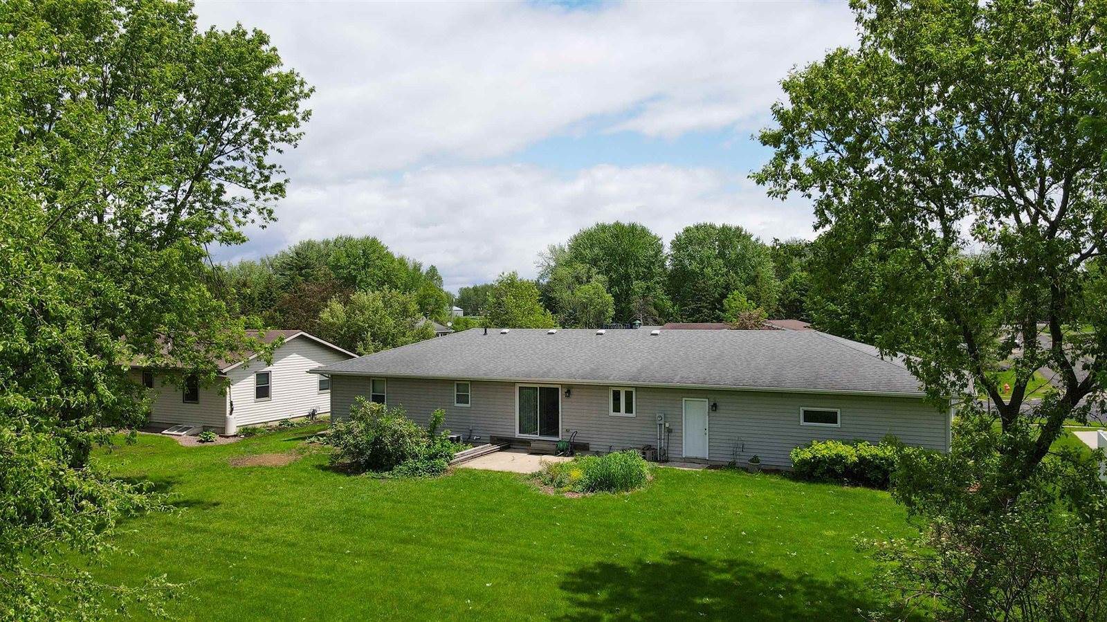 212 S Linden Avenue, Marshfield, WI 54449