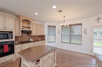 26015 Laurel Pass, San Antonio, TX 78260
