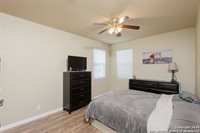 26015 Laurel Pass, San Antonio, TX 78260
