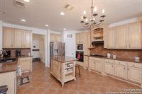 26015 Laurel Pass, San Antonio, TX 78260