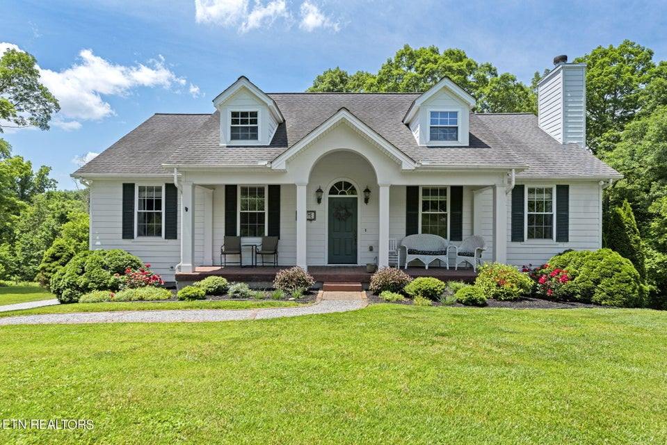 2323 Roseberry Rd, Mascot, TN 37806