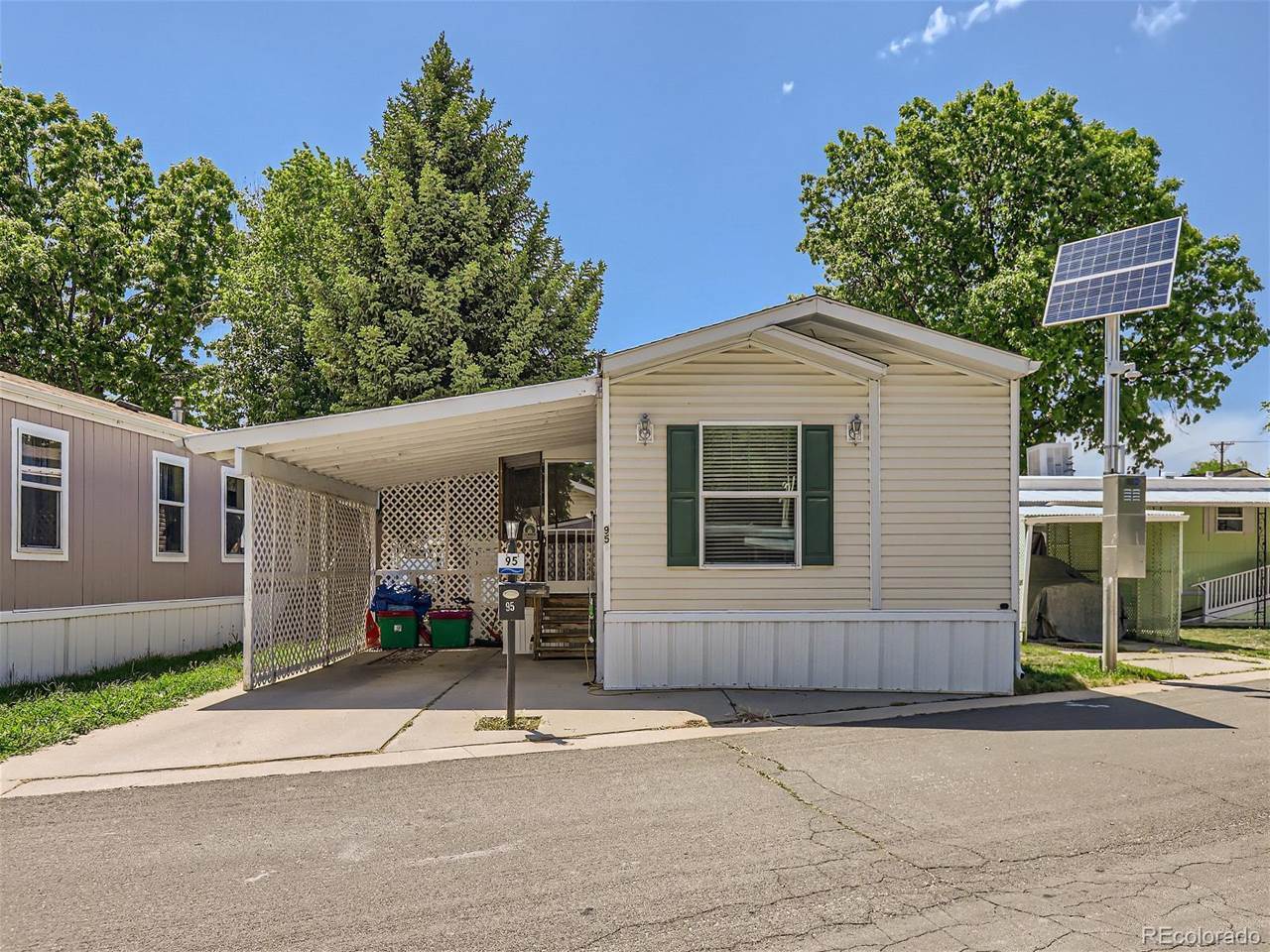 951 17th Avenue, Longmont, CO 80501