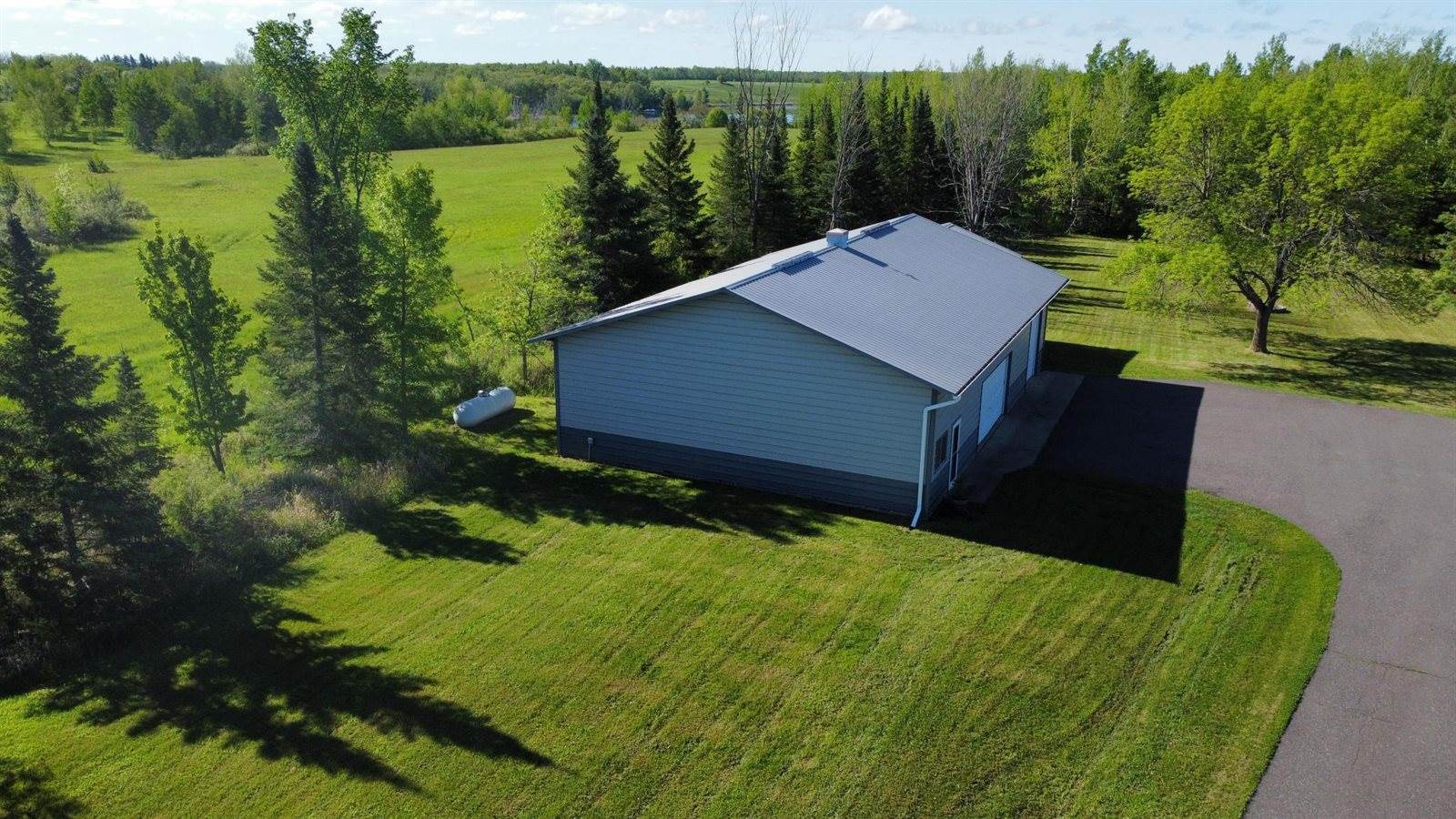 39424 North Shoreland Road, Sturgeon Lake, MN 55783