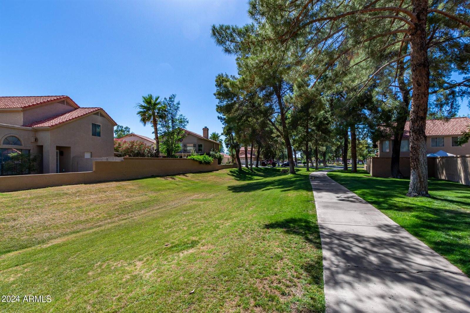 1534 East Commerce Avenue, Gilbert, AZ 85234