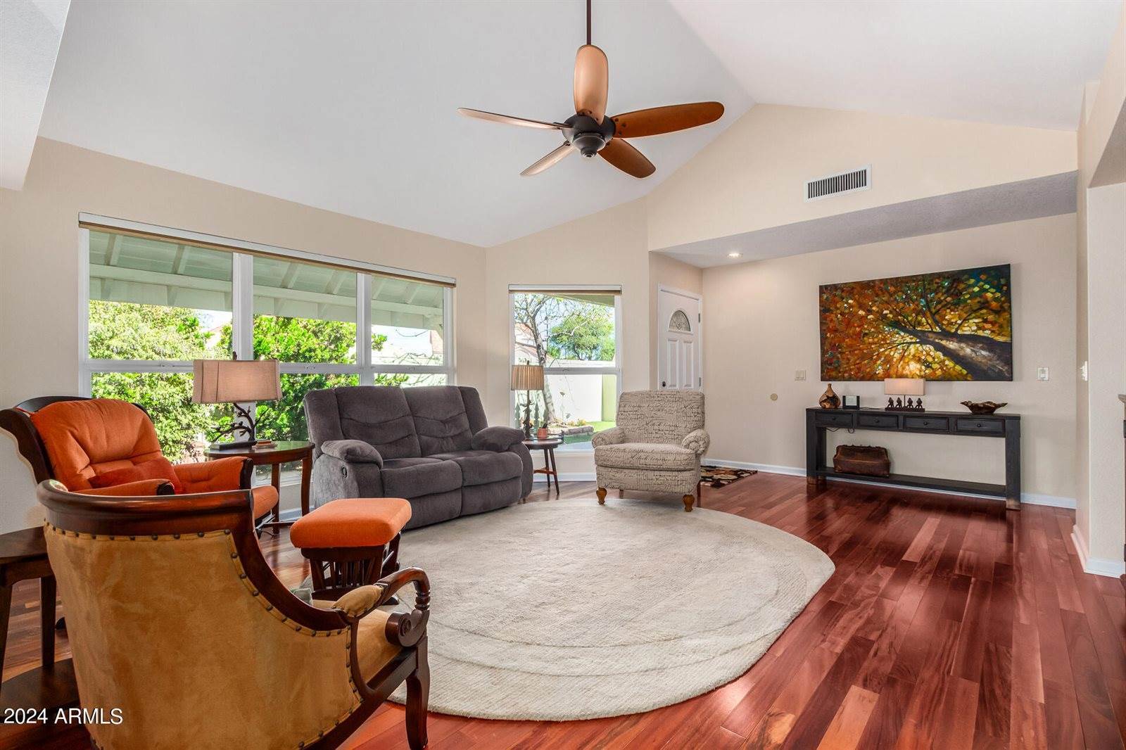 1534 East Commerce Avenue, Gilbert, AZ 85234