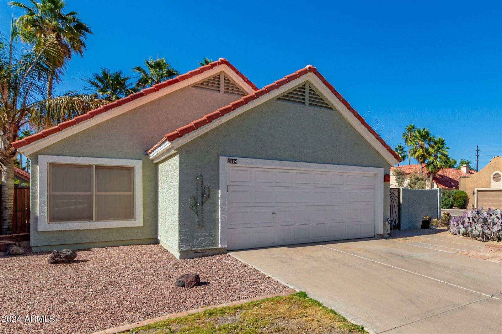 1534 East Commerce Avenue, Gilbert, AZ 85234