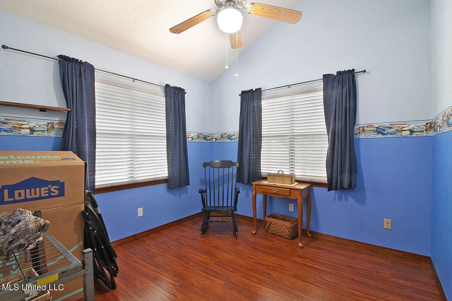 3412 North 4th Street, Ocean Springs, MS 39564