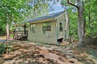 3412 North 4th Street, Ocean Springs, MS 39564