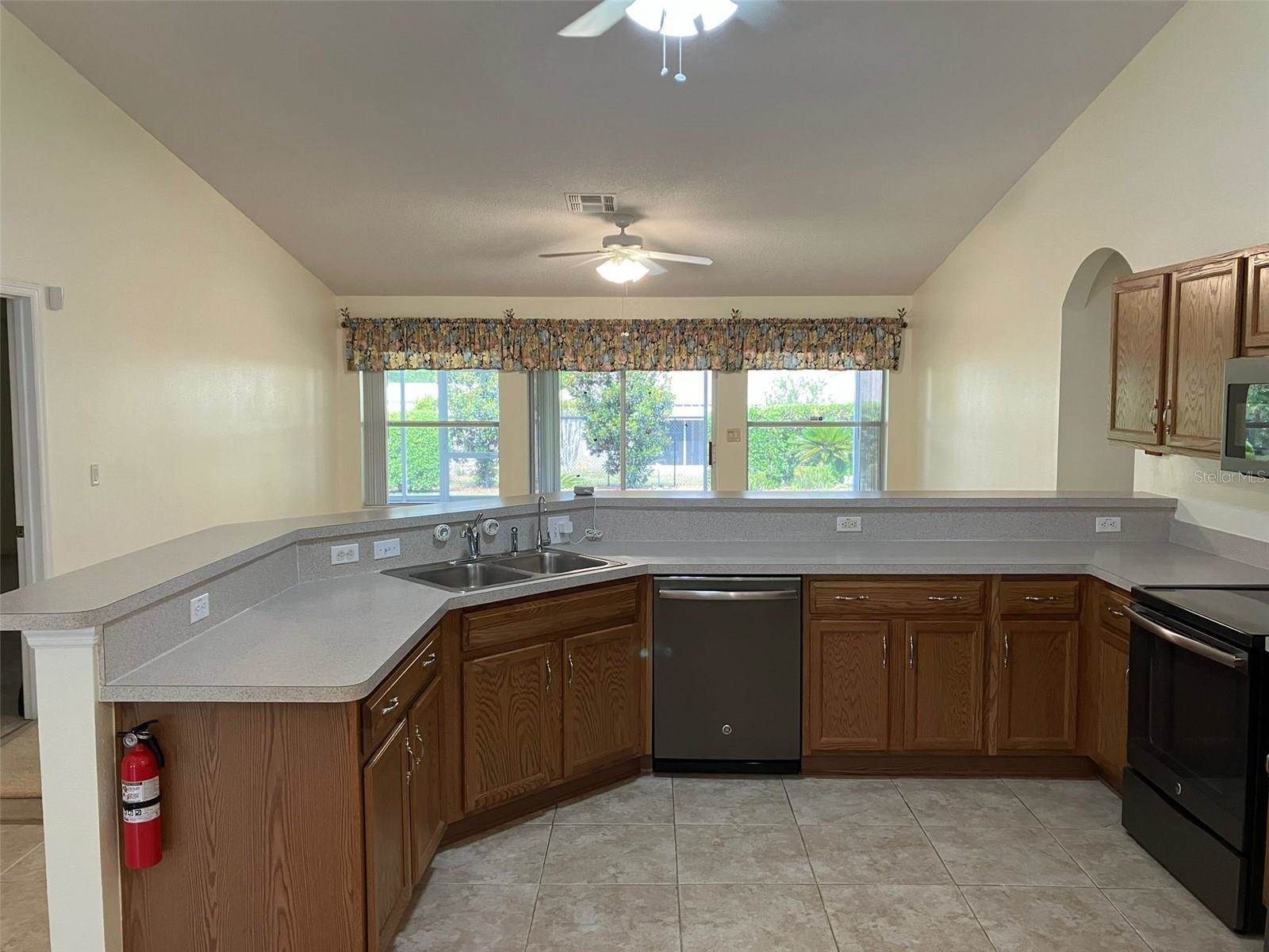 7454 North Galena Avenue, Citrus Springs, FL 34434