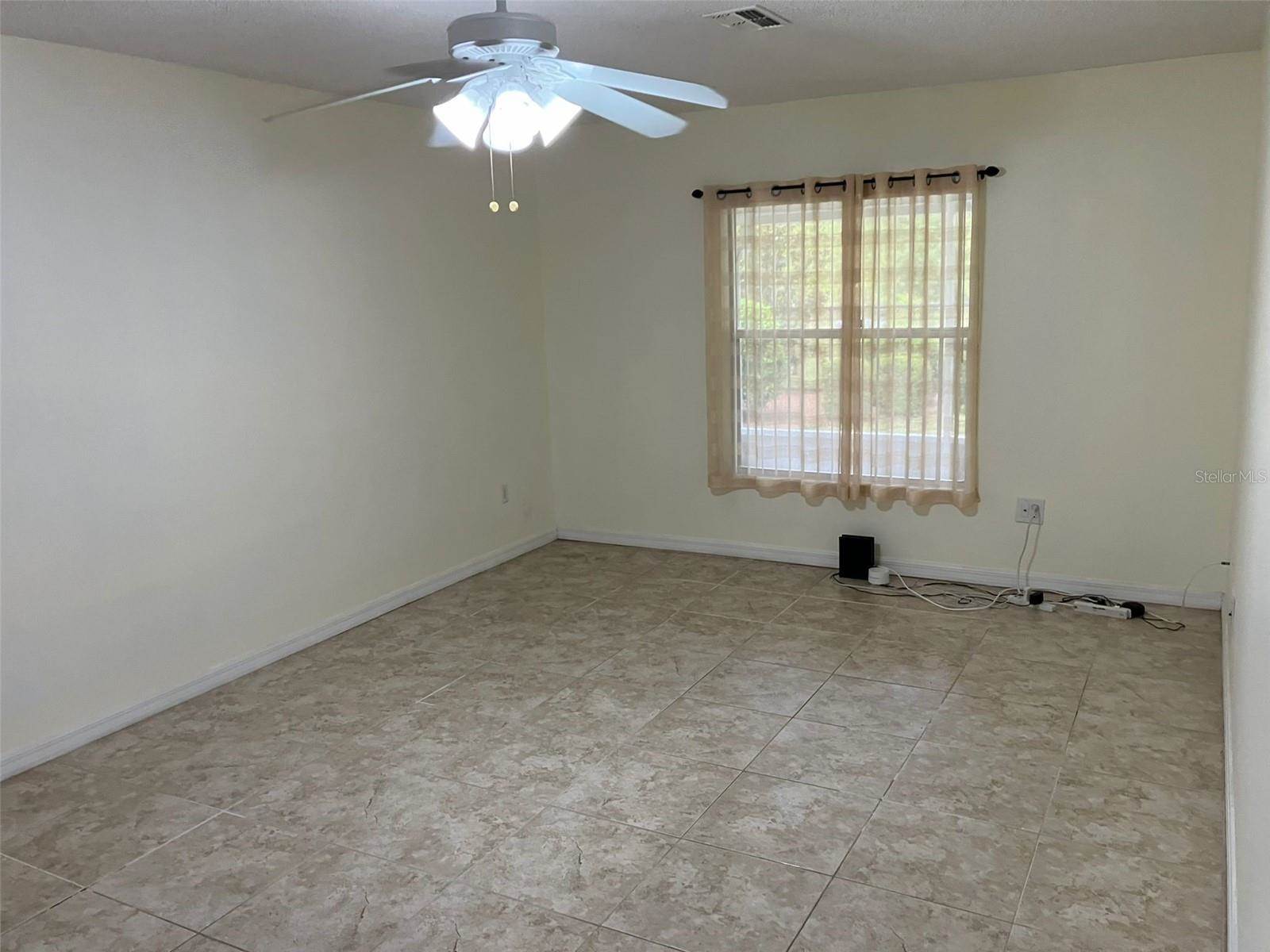 7454 North Galena Avenue, Citrus Springs, FL 34434