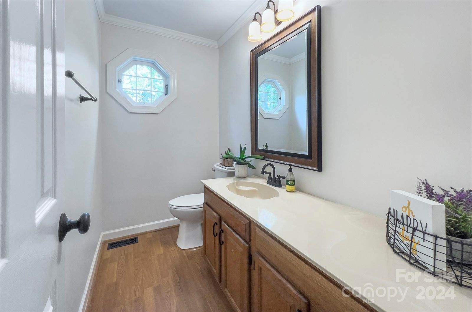 12037 Provincetowne Drive, Charlotte, NC 28277