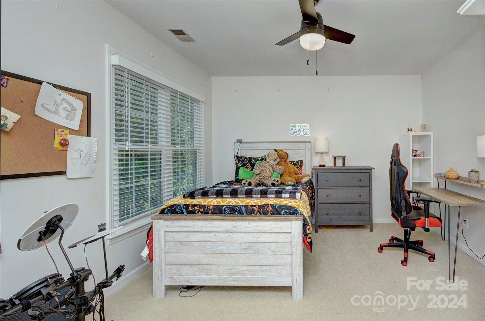 12037 Provincetowne Drive, Charlotte, NC 28277