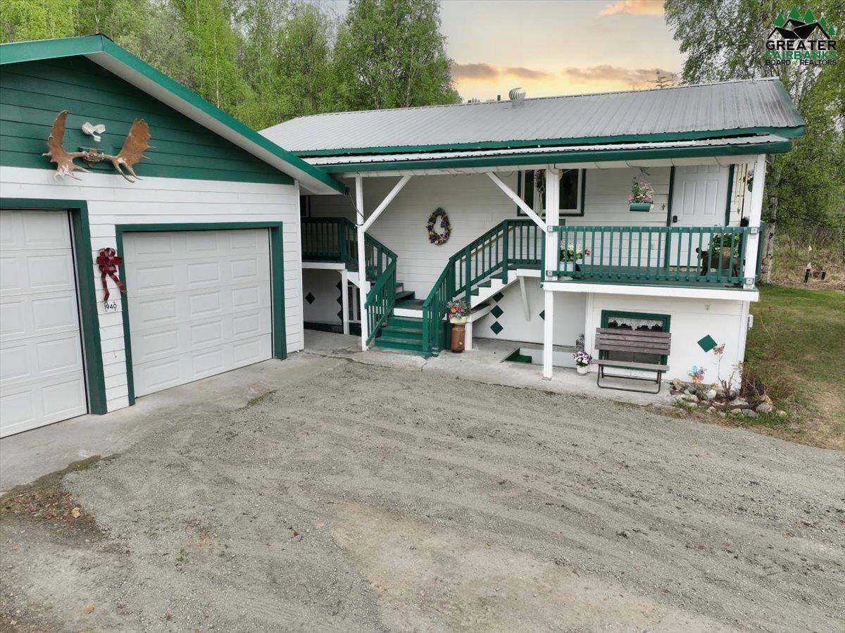 215 McKersey Court, Fairbanks, AK 99712