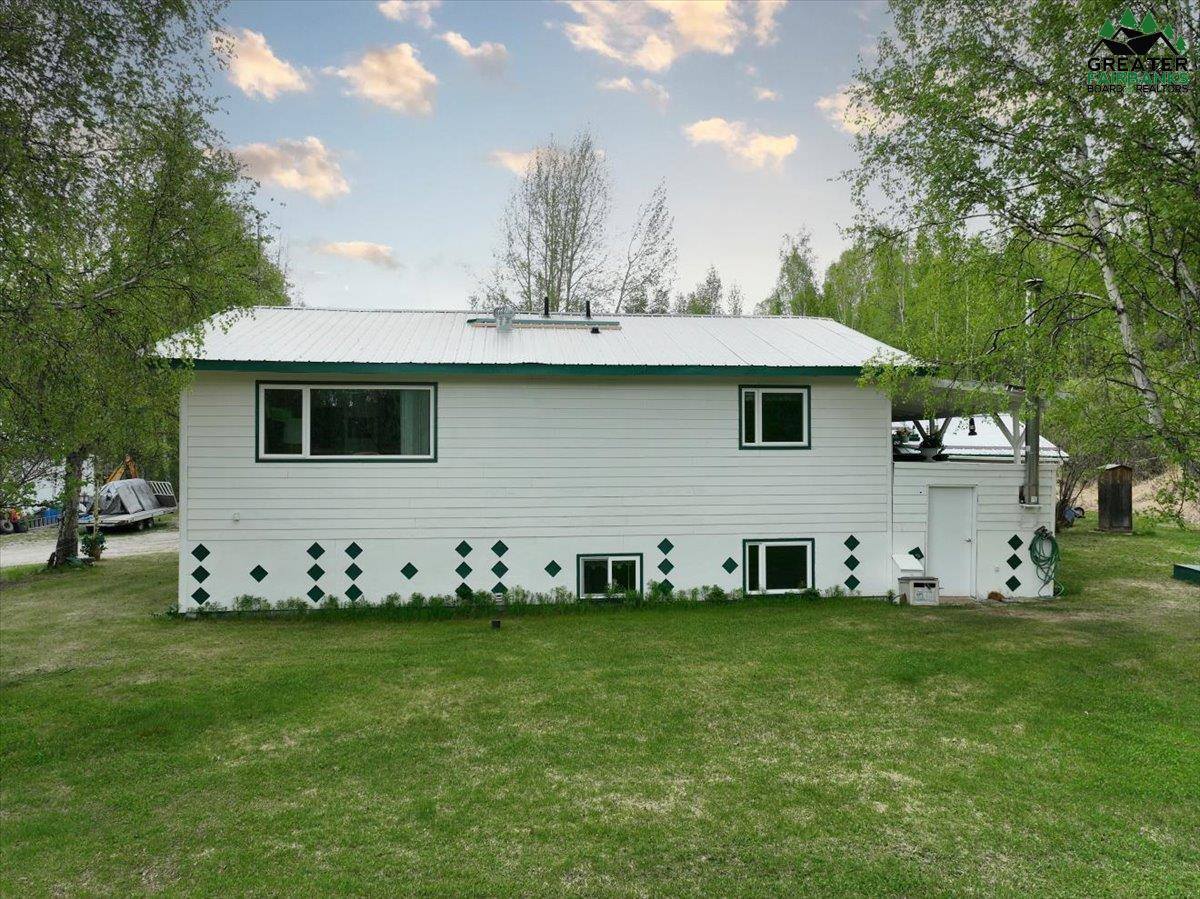 215 McKersey Court, Fairbanks, AK 99712