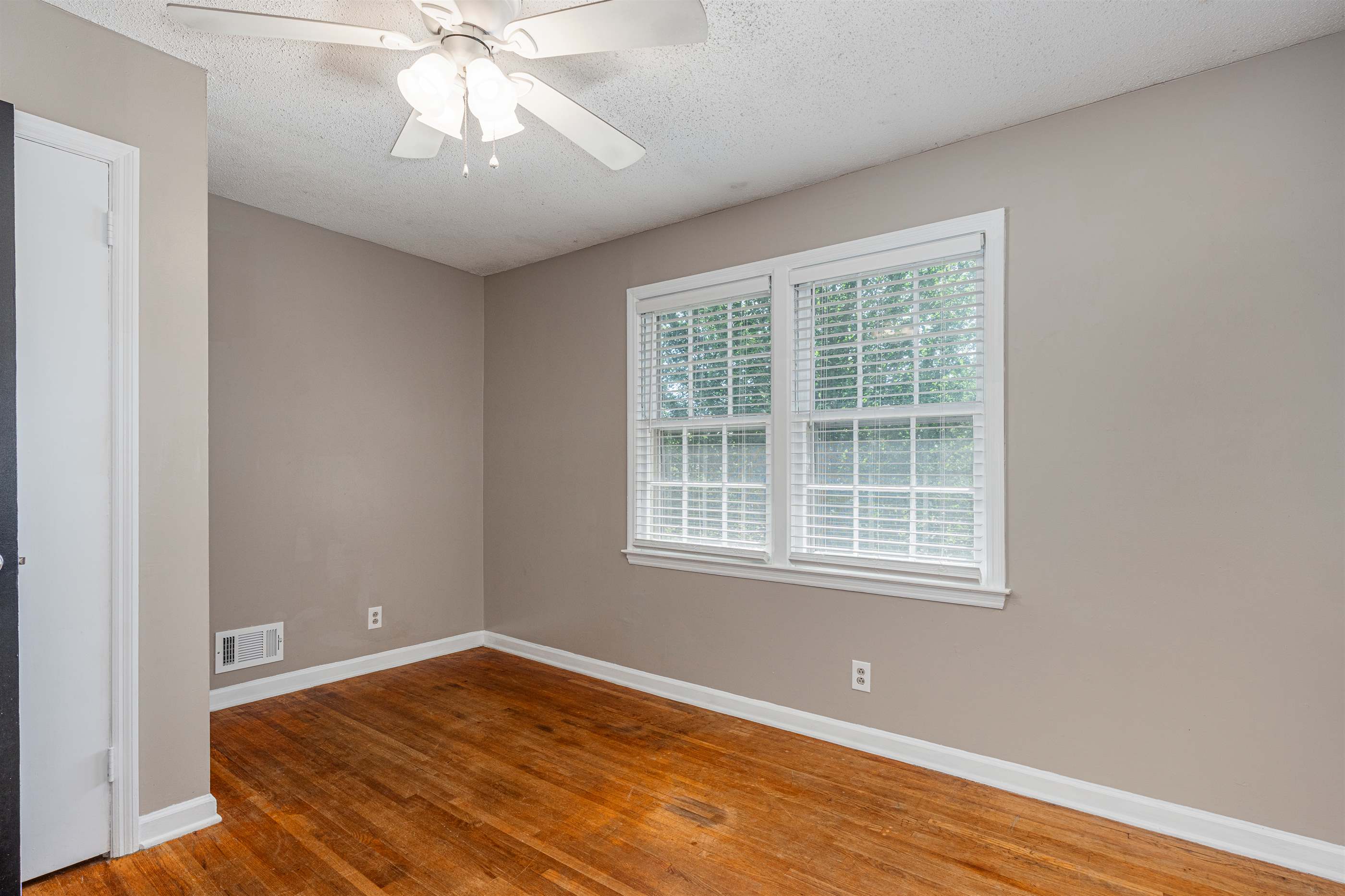 1109 Reynolds Drive, West Columbia, SC 29172