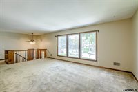 11625 Burke Street, Omaha, NE 68154
