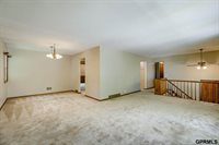 11625 Burke Street, Omaha, NE 68154