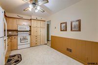 11625 Burke Street, Omaha, NE 68154