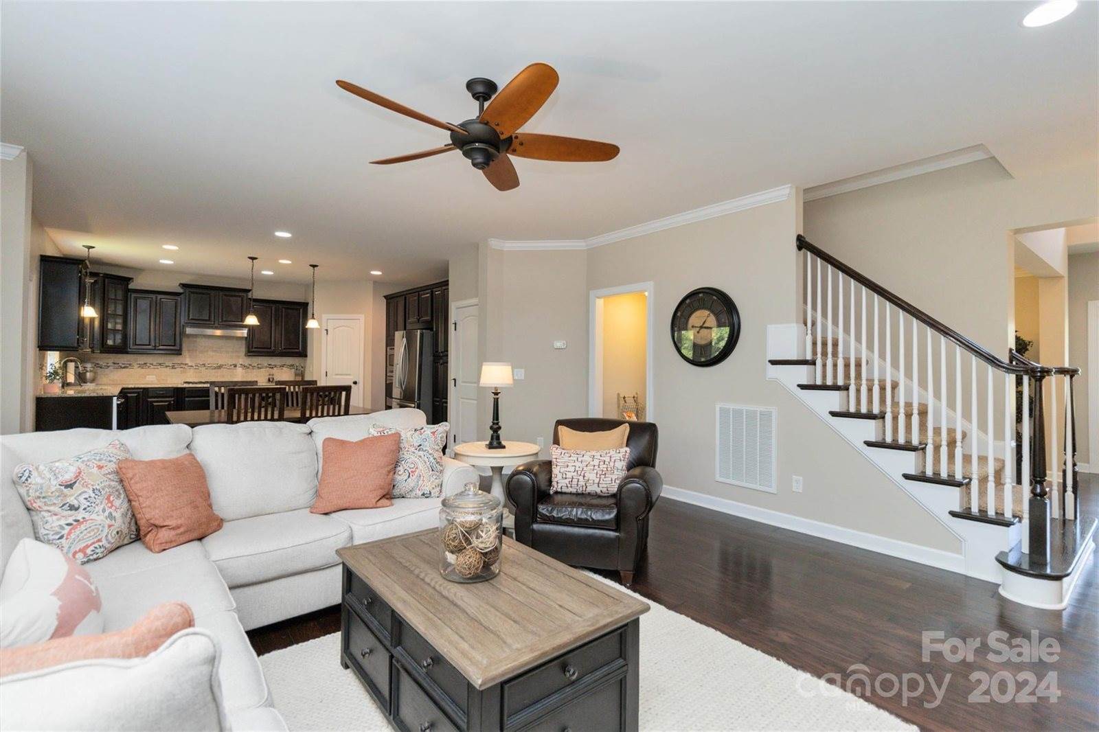 425 Deer Brush Lane, Waxhaw, NC 28173