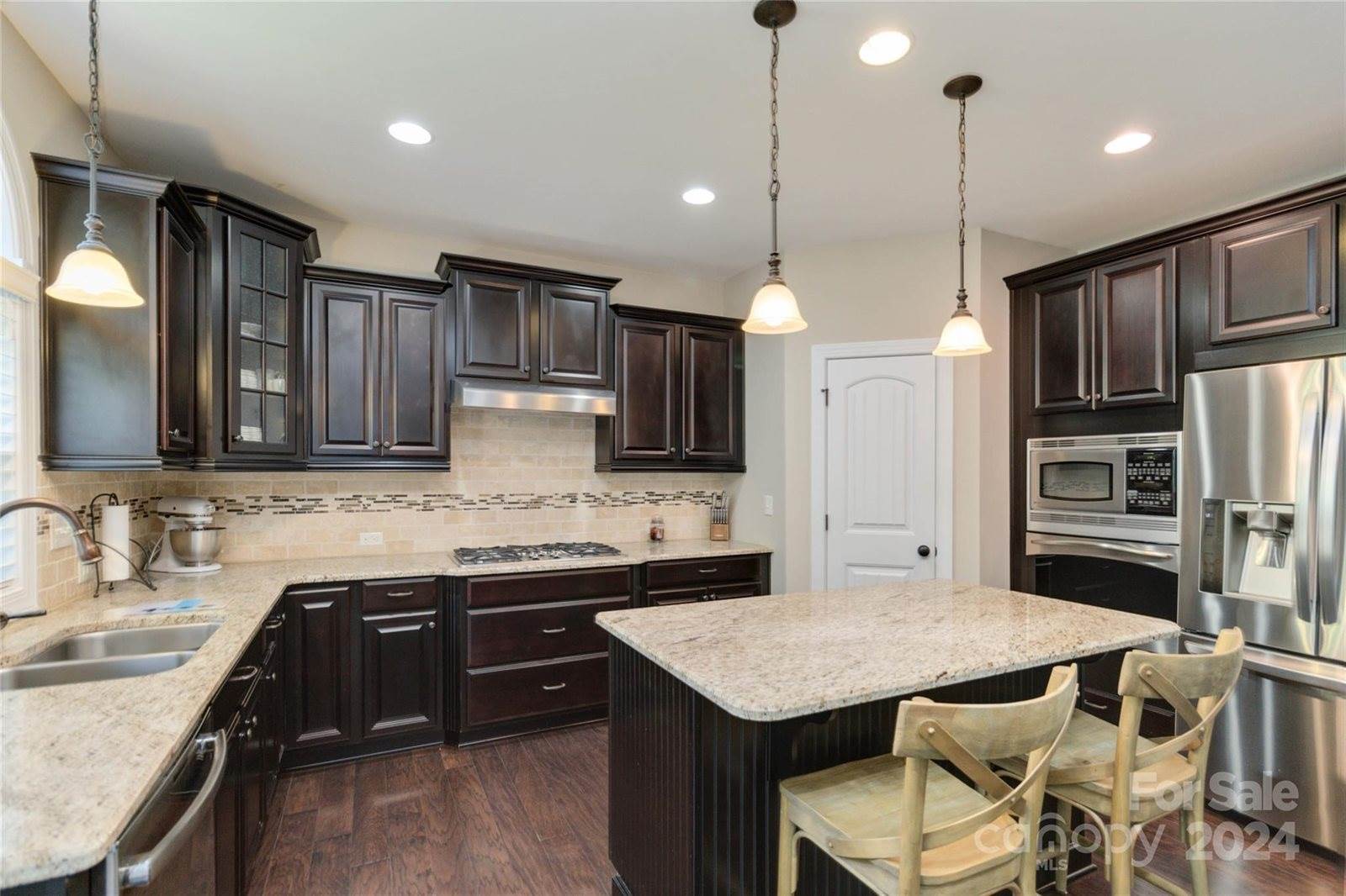 425 Deer Brush Lane, Waxhaw, NC 28173