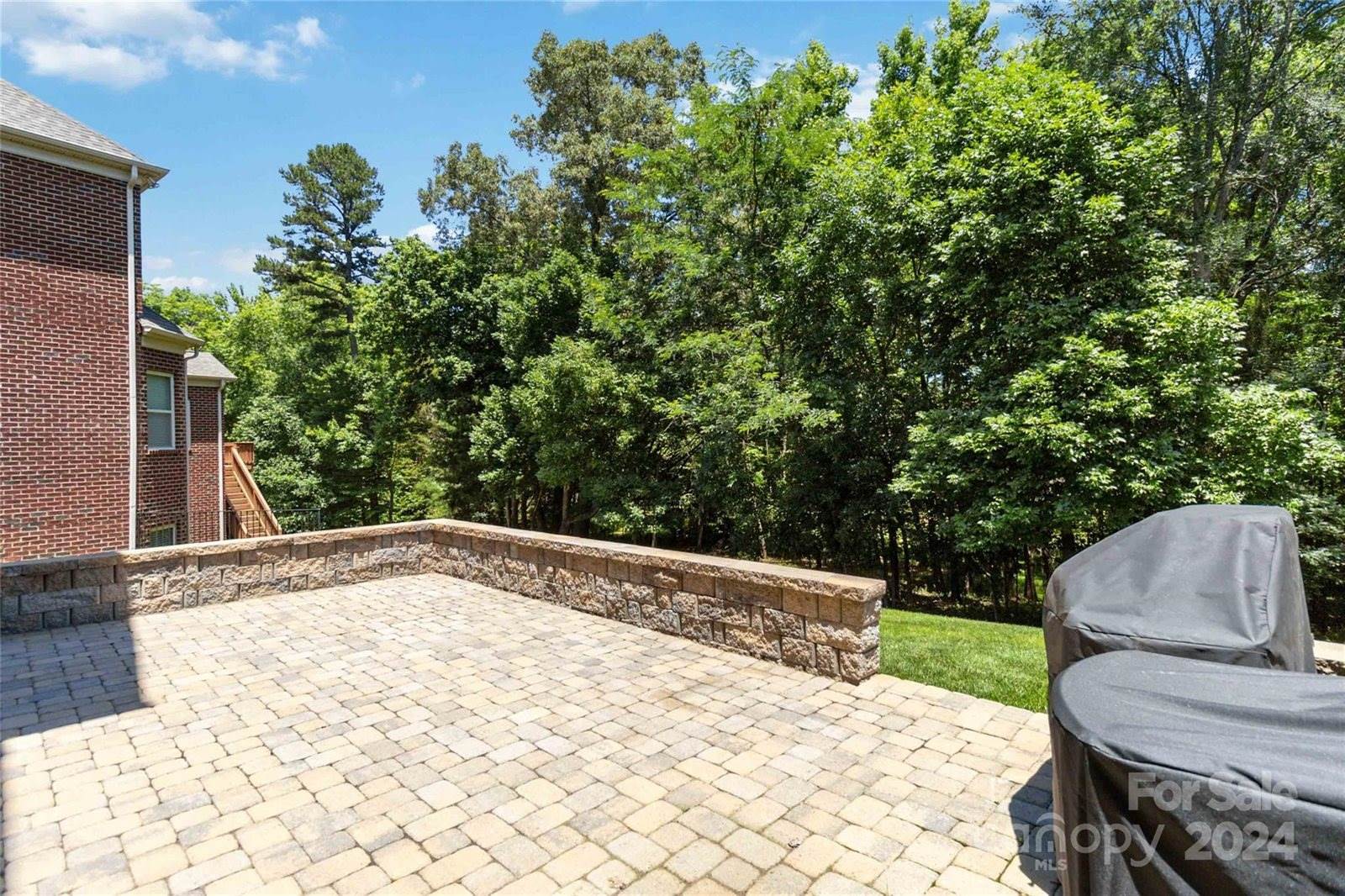 425 Deer Brush Lane, Waxhaw, NC 28173