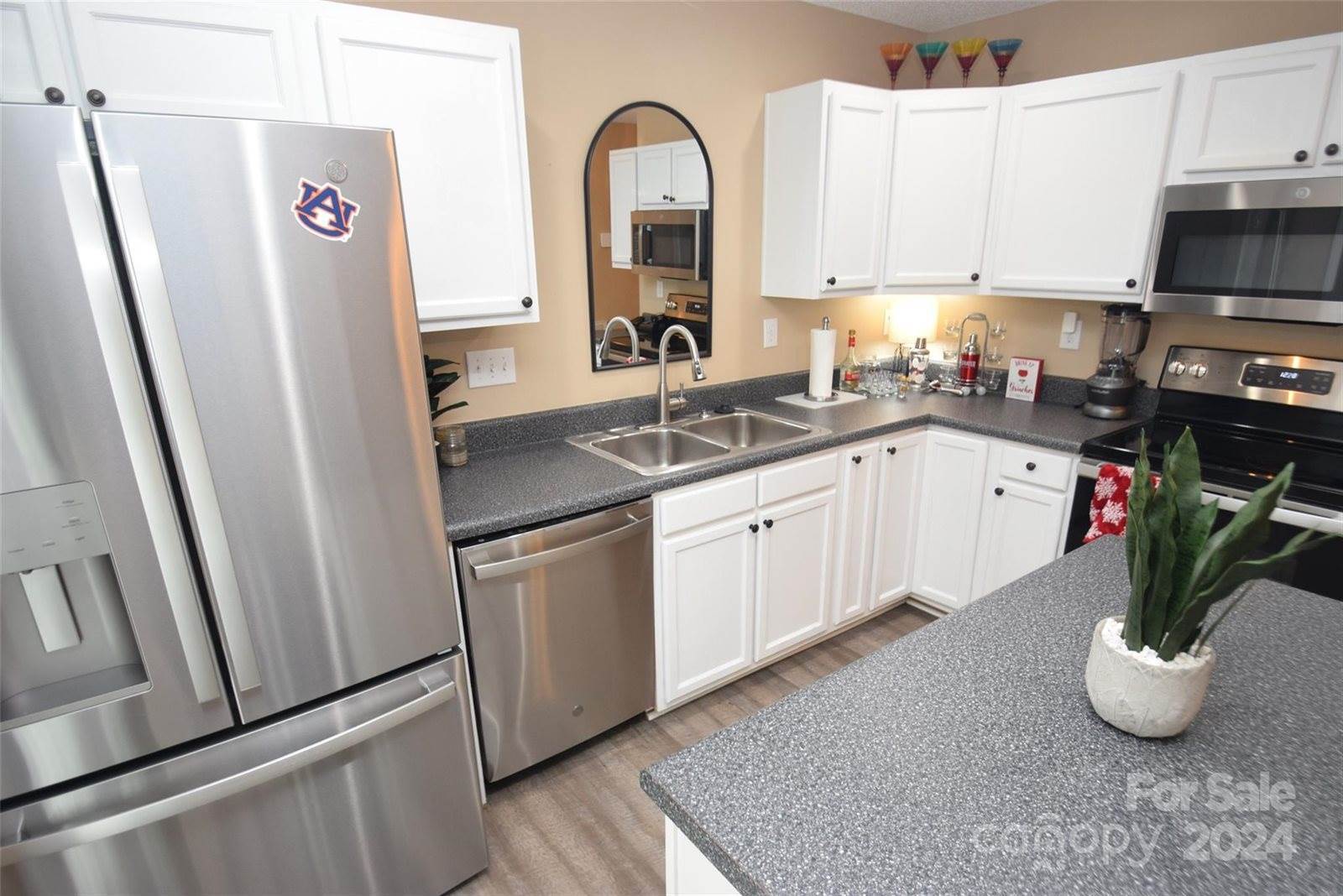 1868 Birch Heights Court, Charlotte, NC 28213