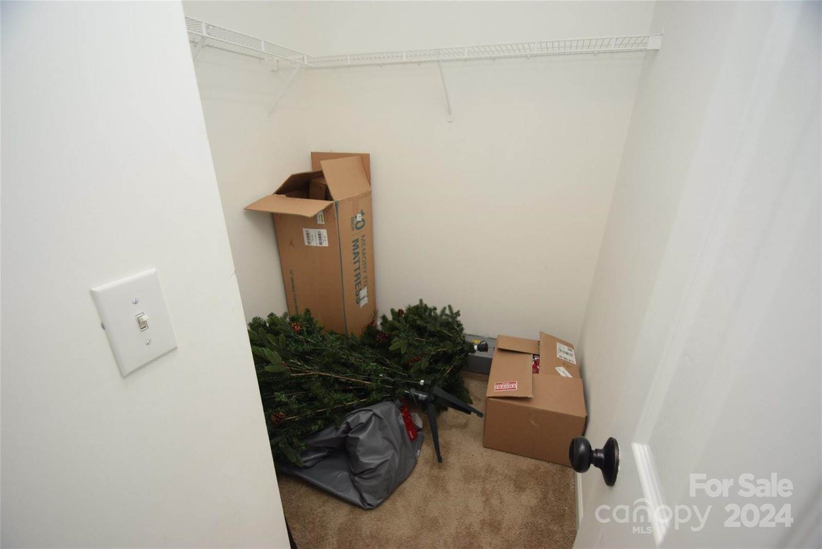 1868 Birch Heights Court, Charlotte, NC 28213