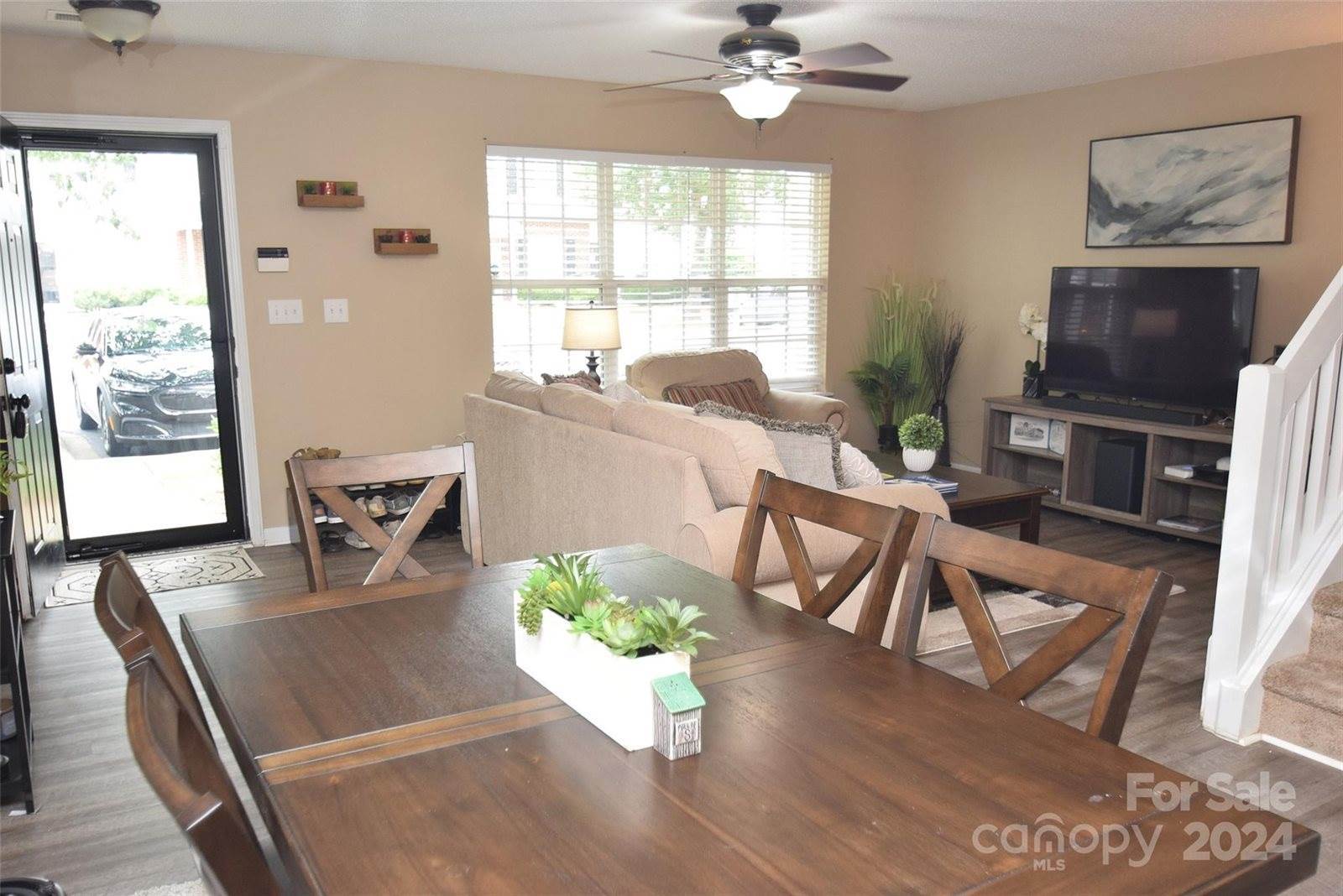 1868 Birch Heights Court, Charlotte, NC 28213