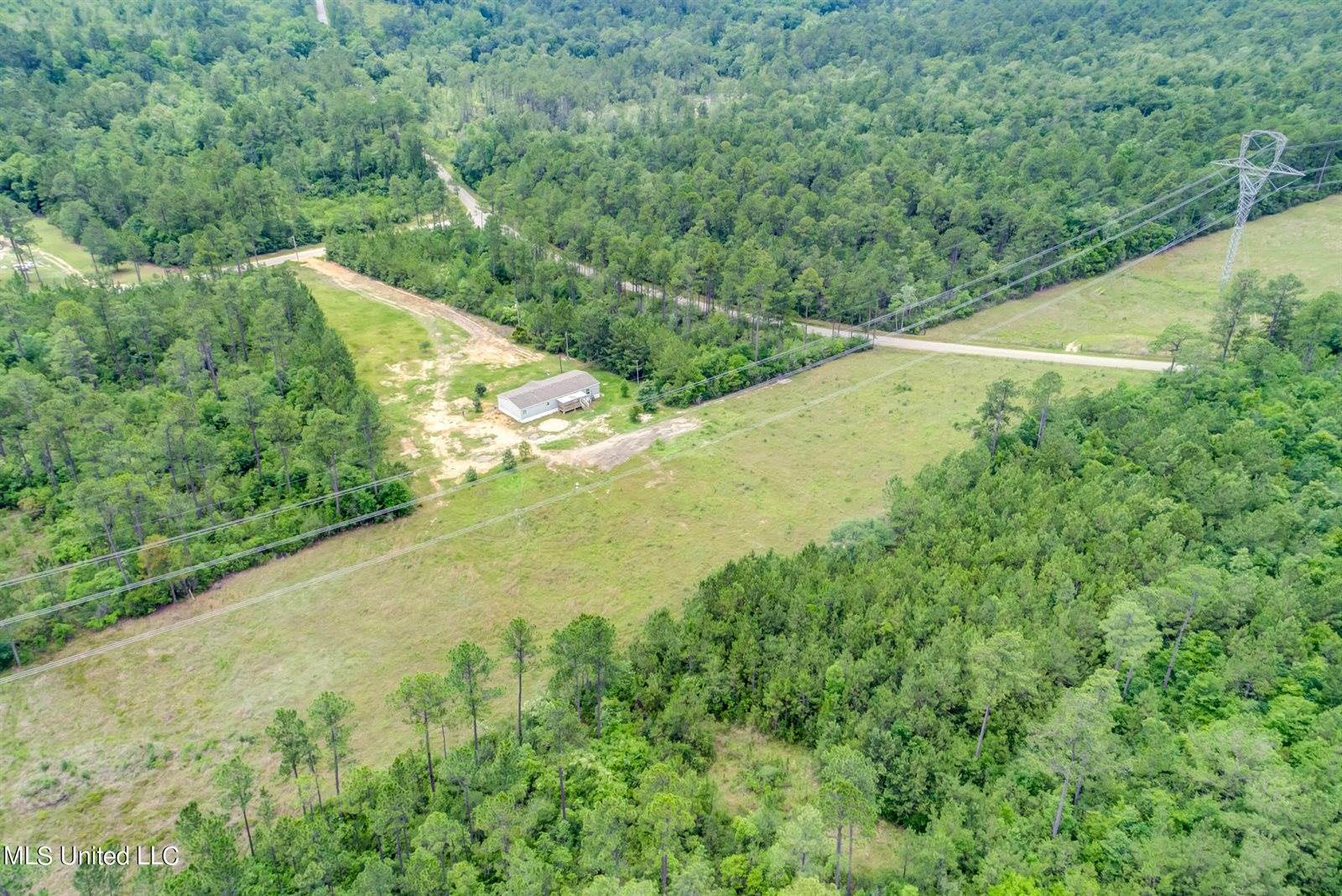 21255 Bell Creek Road, Perkinston, MS 39573