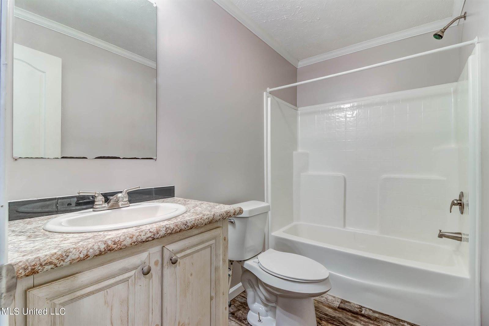 21255 Bell Creek Road, Perkinston, MS 39573