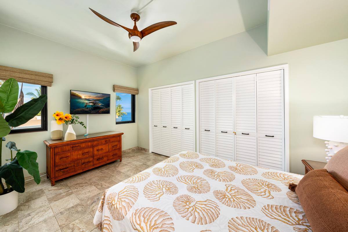 75-6040 Alii Dr #417, Kailua Kona, HI 96740