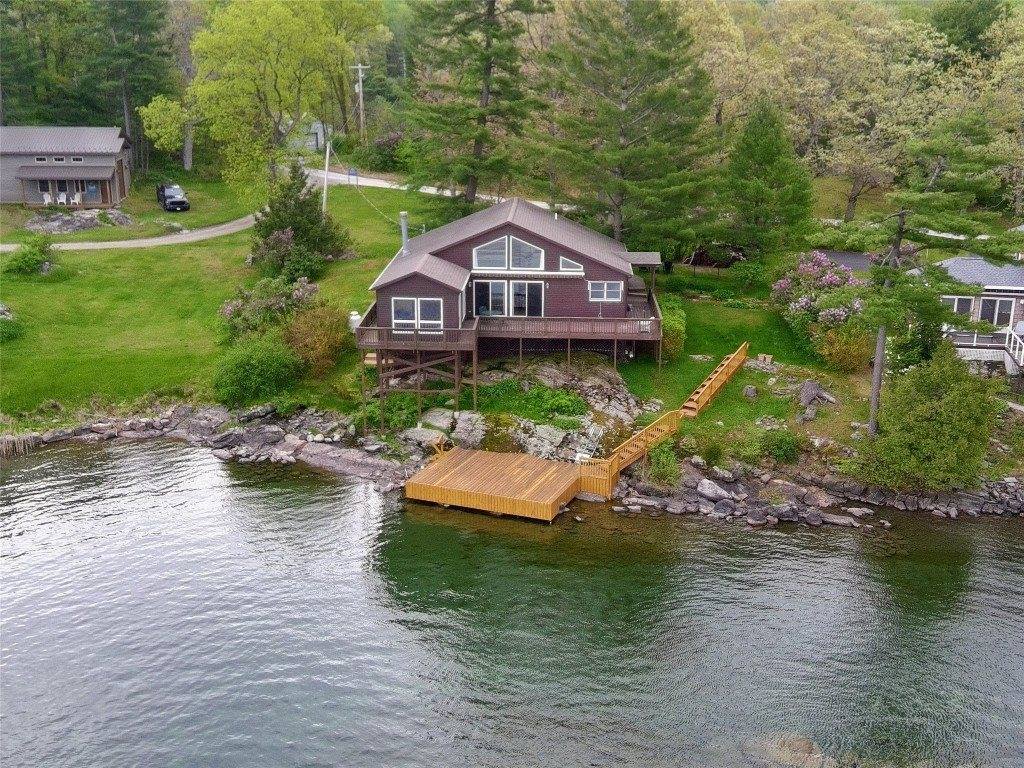 103 Blind Bay Road, Hammond, NY 13646