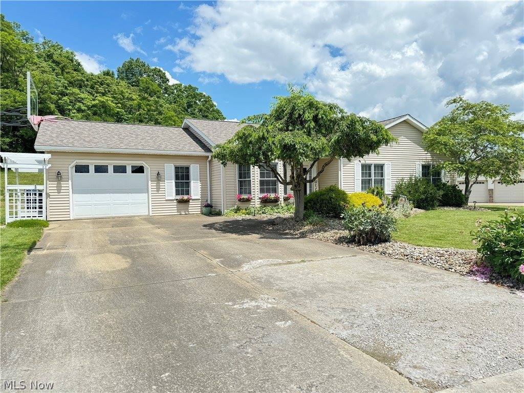 15 Kennedy Drive, Caldwell, OH 43724