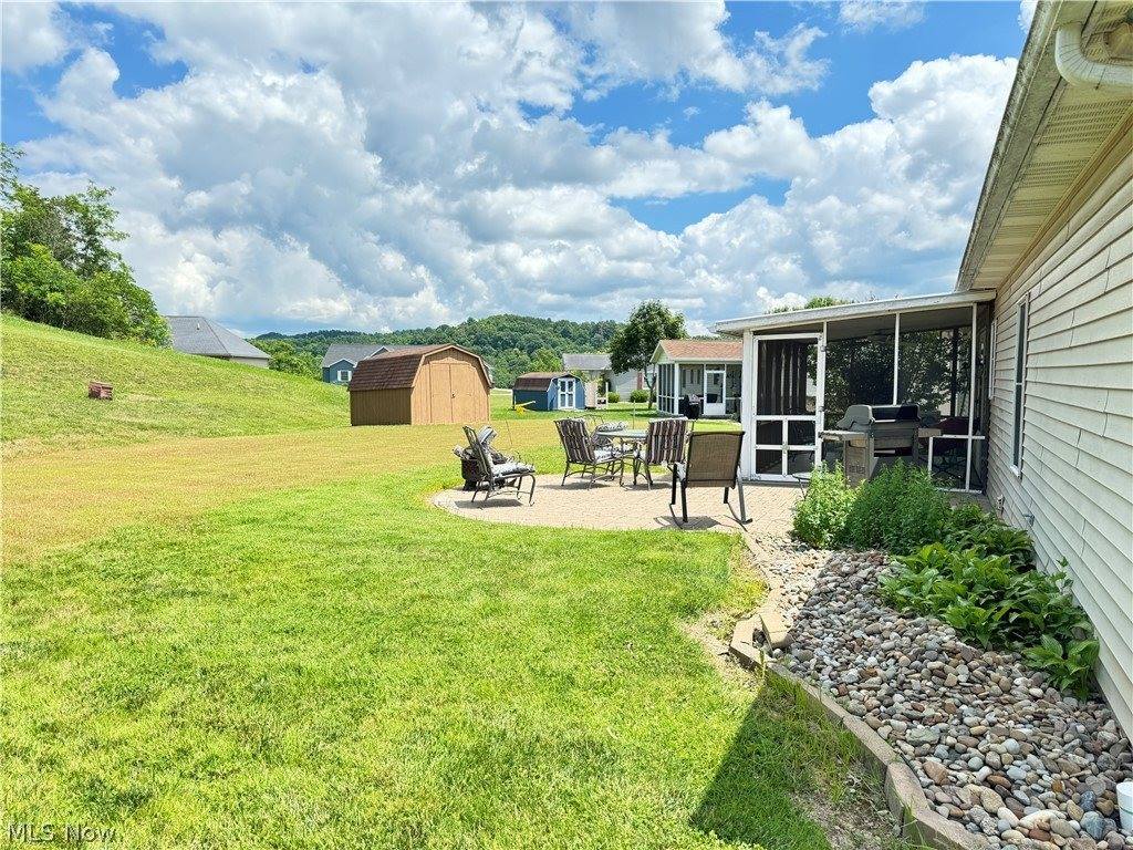 15 Kennedy Drive, Caldwell, OH 43724