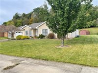 15 Kennedy Drive, Caldwell, OH 43724