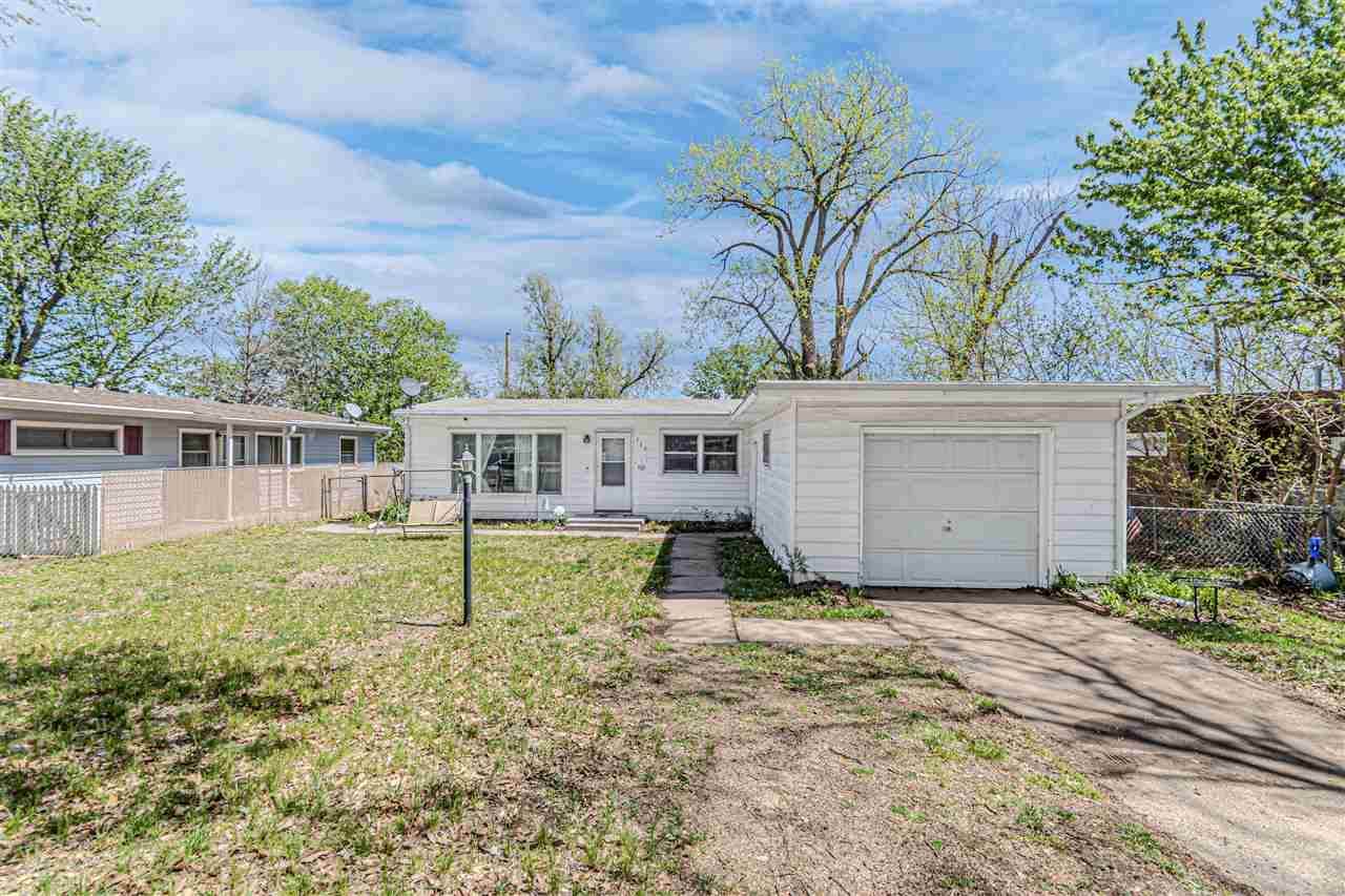 509 South Garfield St, Junction City, KS 66441