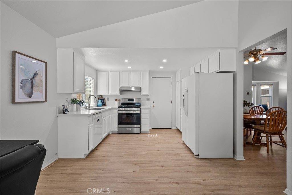 28484 Victoria Road, Castaic, CA 91384