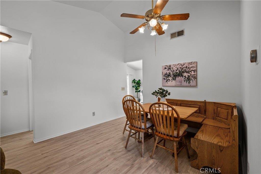 28484 Victoria Road, Castaic, CA 91384