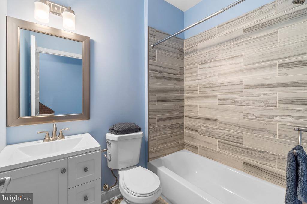 108 South Clinton Street, Baltimore, MD 21224