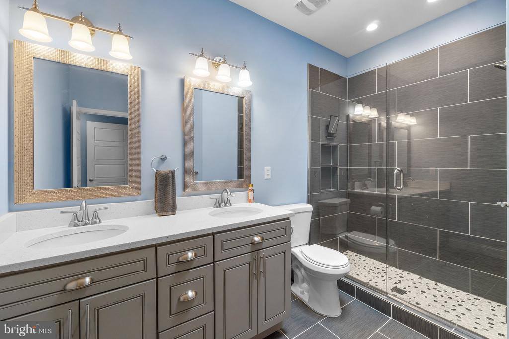 108 South Clinton Street, Baltimore, MD 21224