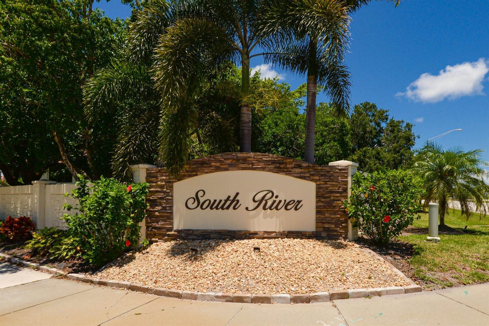 271 SW South River Drive, #101, Stuart, FL 34997
