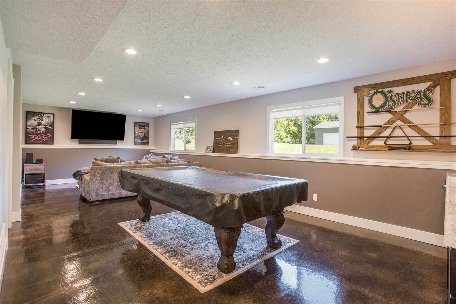 4379 Oakland Hills Drive, Dorr, MI 49323