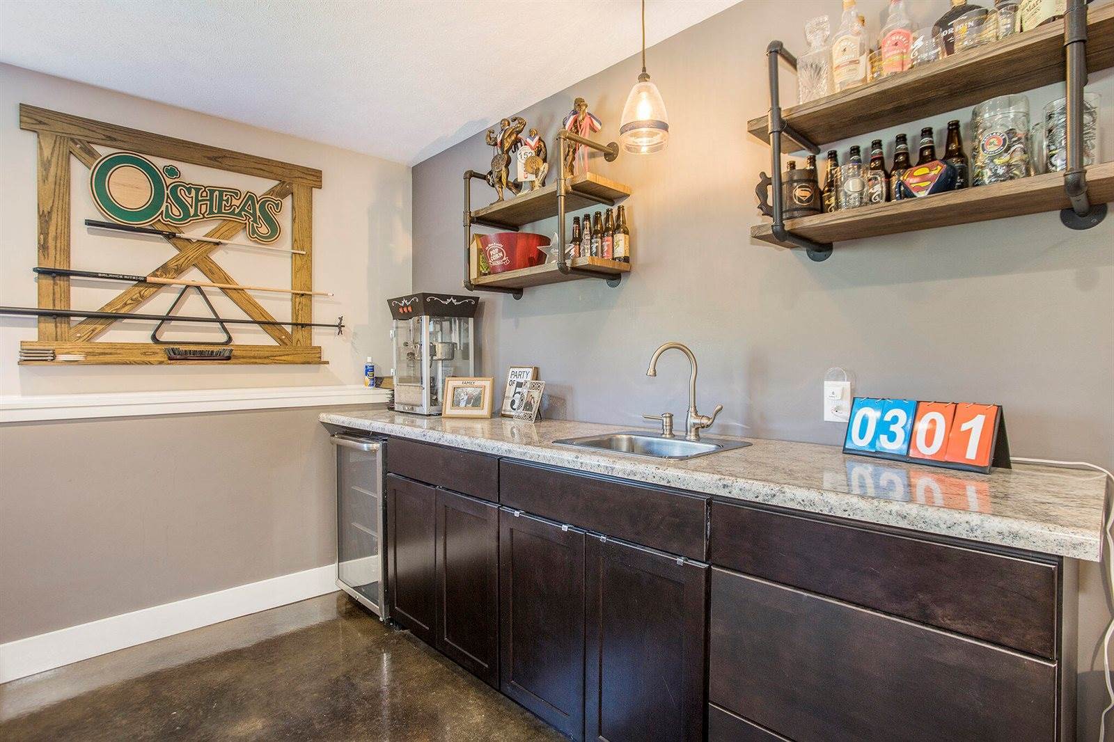 4379 Oakland Hills Drive, Dorr, MI 49323